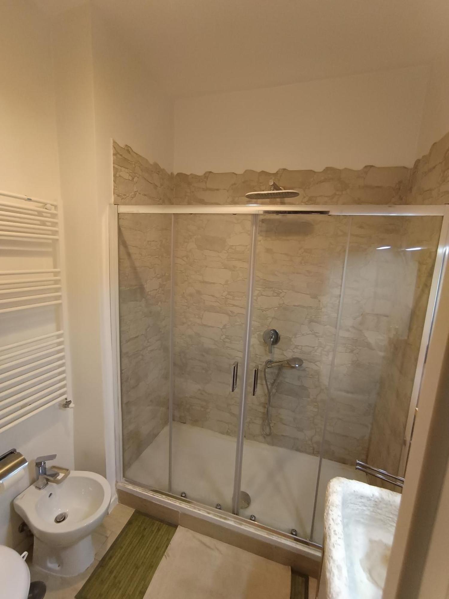 Rooftop Appia Antica,Silenzioso Riservato Two Bedrooms Two Bathrooms Рим Экстерьер фото